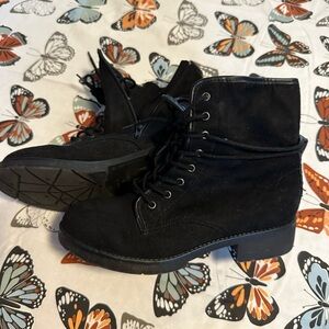 Hurley Women's Lace-Up Black Boots